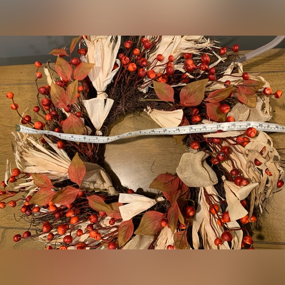Fall Wreath, Great Condition, 22-23” Width, 8” Inside Diameter - Picture 12 of 16